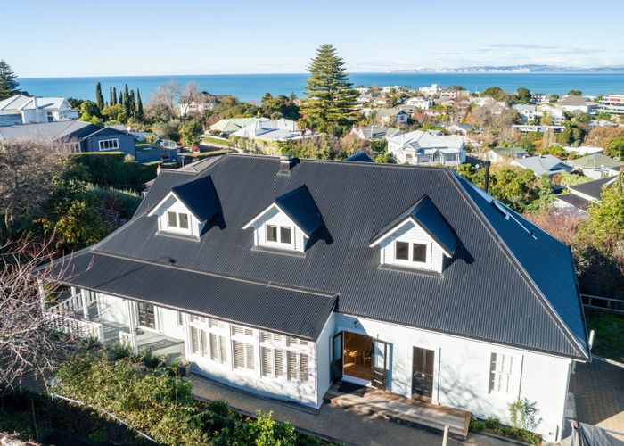 at 10 Cobden Road, Bluff Hill, Napier, Hawke's Bay