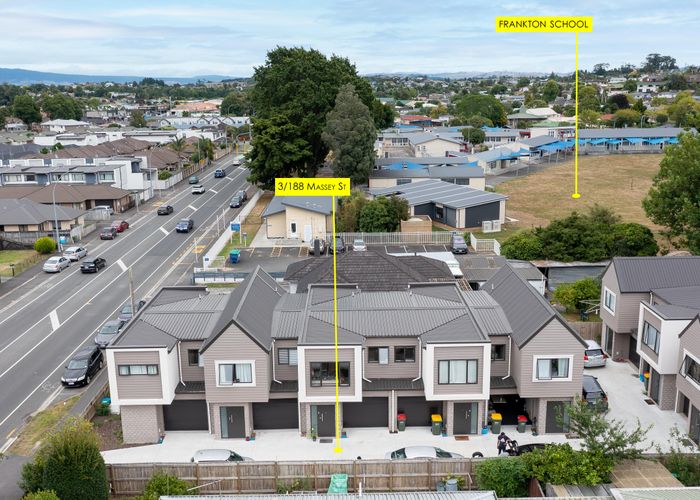 at 3/188 Massey Street, Frankton, Hamilton