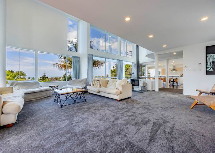  at 2/36 King Richard Place, Browns Bay, North Shore City, Auckland