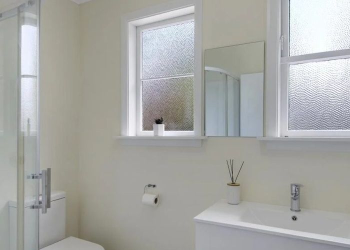  at 15 Denvir Street, Strowan, Christchurch City, Canterbury