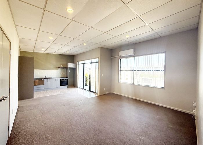  at 1B/9 Laidlaw Way, East Tamaki, Manukau City, Auckland