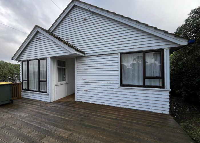  at 25 Hiwi Crescent, Titahi Bay, Porirua, Wellington
