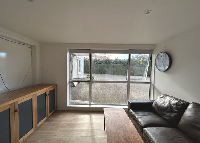  at 1/128 Grafton Road, Grafton, Auckland City, Auckland