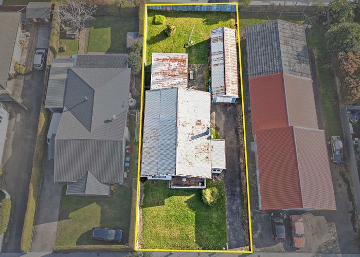  at 172 Point Chevalier Road, Point Chevalier, Auckland