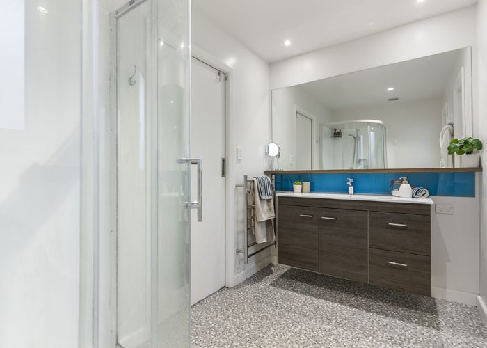  at 16 Lyndfield Lane, Newlands, Wellington, Wellington