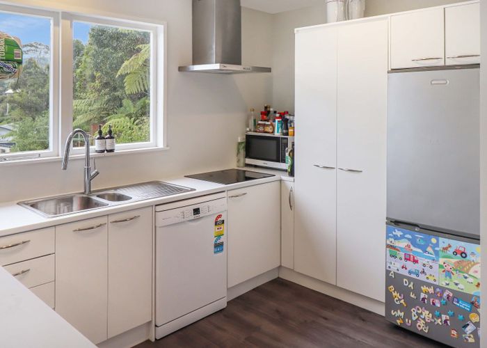  at 15 James Grove, Stokes Valley, Lower Hutt, Wellington