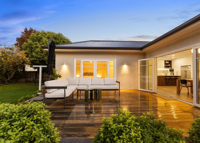  at 126 Rutland Street, St. Albans, Christchurch City, Canterbury