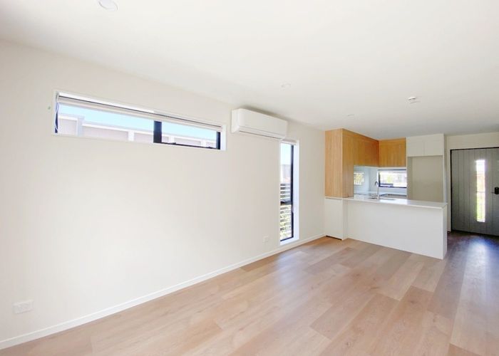  at 1/60 Selo Street, Glen Eden, Waitakere City, Auckland