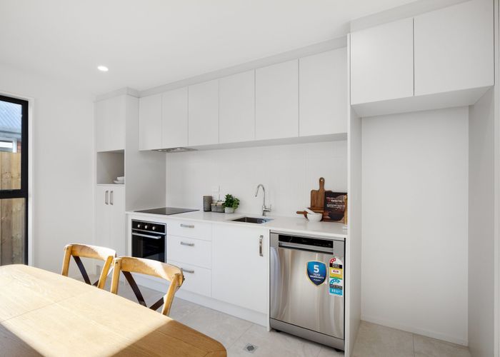  at 2/25 Allard Street, St. Albans, Christchurch City, Canterbury