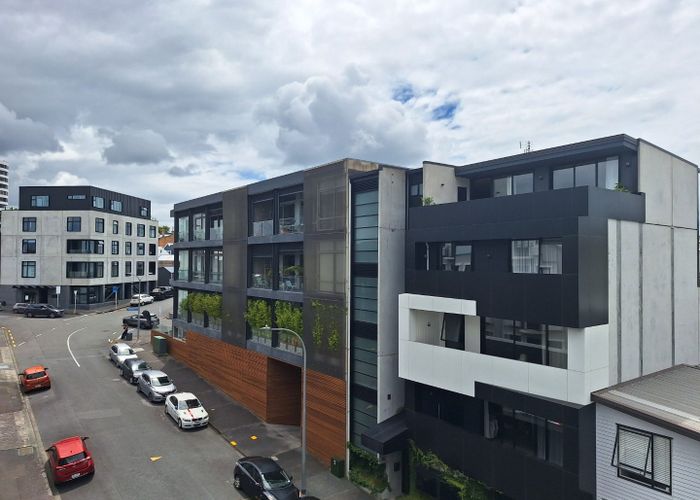  at 17 Blake Street, Ponsonby, Auckland City, Auckland