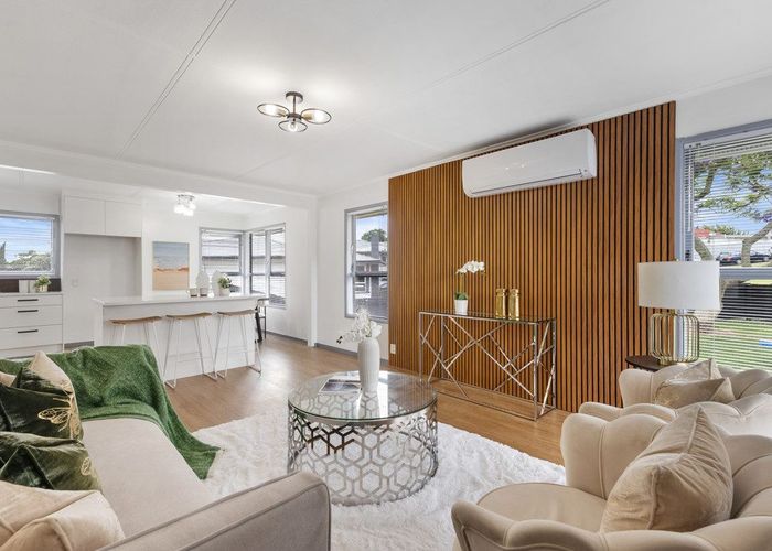  at 7 Leonard Place, Otara, Manukau City, Auckland