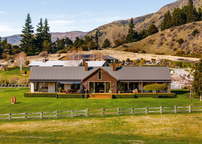  at 2/267 Studholme Road, WANAKA, Wanaka