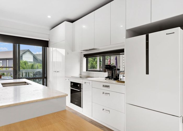  at 33/27 Powell Street, Avondale, Auckland City, Auckland