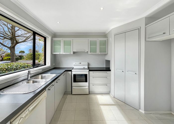  at 17 Burnside Cr, Burnside, Christchurch City, Canterbury