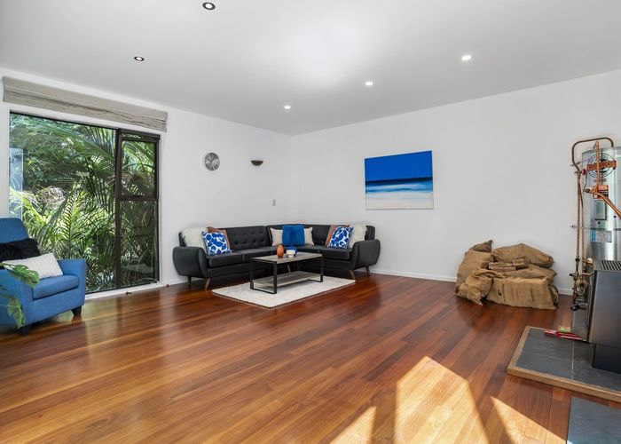  at 40 Lone Kauri Road, Karekare, Waitakere City, Auckland