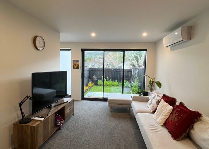  at 2/48 Glen Road, Stokes Valley, Lower Hutt, Wellington