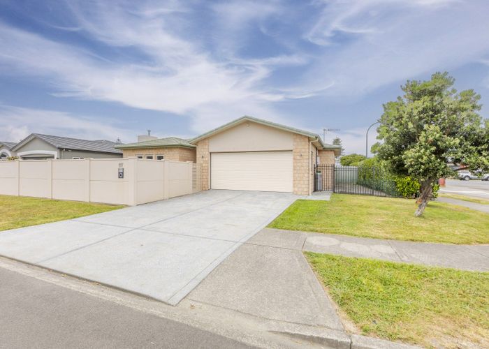  at 117 Hunter Drive, Awatoto, Napier