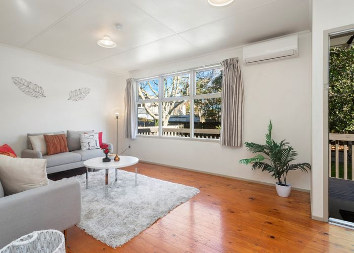  at 3/615 Swanson Road, Swanson, Auckland