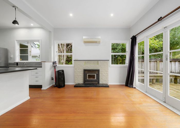  at 36 Forest Lake Road, Forest Lake, Hamilton, Waikato