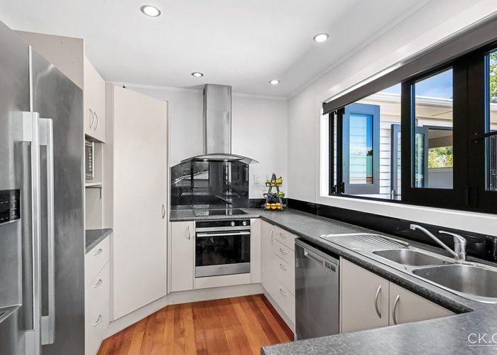  at 76 Horoeka Street, Stokes Valley, Lower Hutt, Wellington