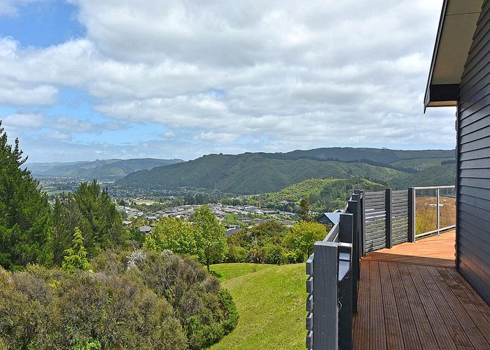  at 1 Mount Marua Way, Timberlea, Upper Hutt, Wellington