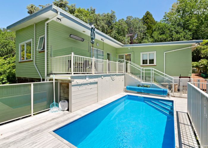  at 792 South Titirangi Road, Titirangi, Auckland