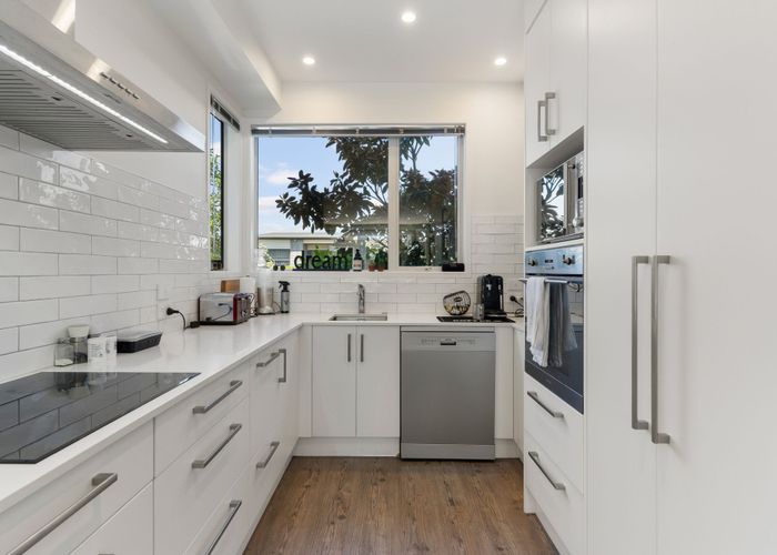  at 140 Seventh View Avenue, Beachlands, Manukau City, Auckland