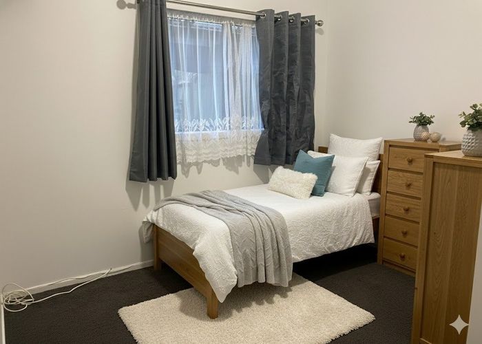  at 8A Appleby Place, Mangere East, Manukau City, Auckland