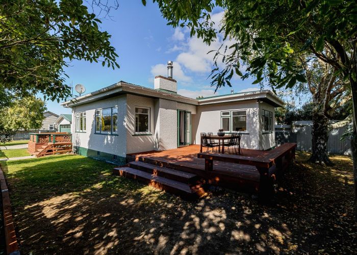  at 14 Napier Road, Terrace End, Palmerston North, Manawatu / Whanganui
