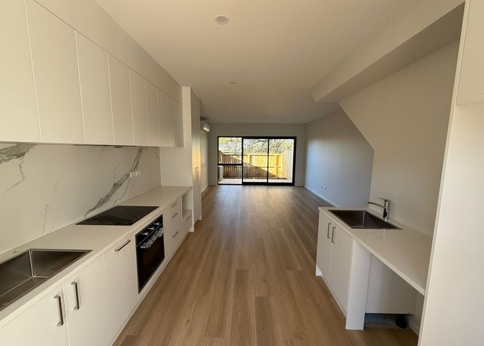  at 9 Tuakana Street, Point England, Auckland City, Auckland