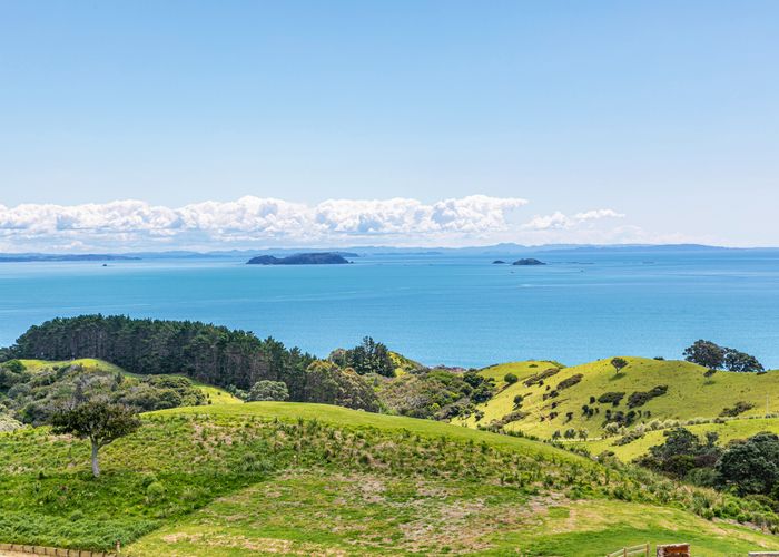  at 3 Tukere Lane, Ostend, Waiheke Island