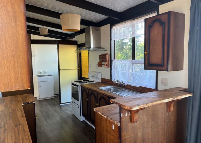  at 90 Alfriston Road, Manurewa East, Manukau City, Auckland