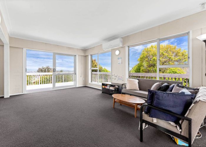  at 150 Mokoia Road, Chatswood, North Shore City, Auckland
