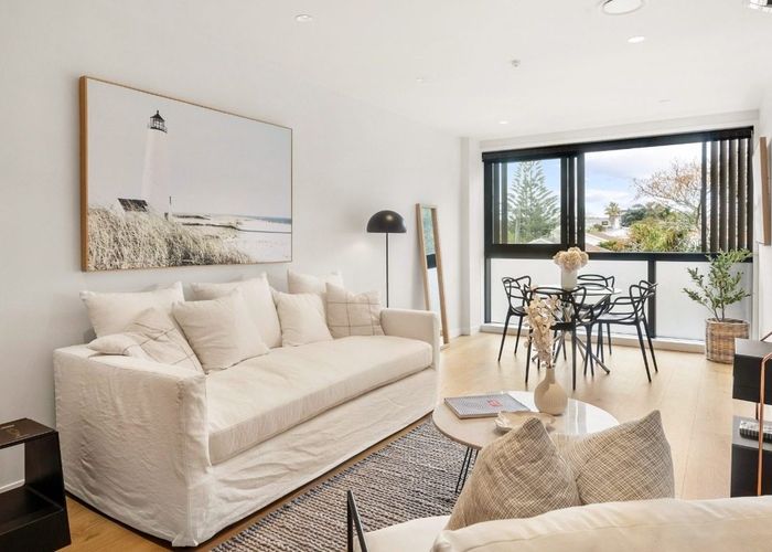  at 103/9 Walmer Road, Point Chevalier, Auckland City, Auckland