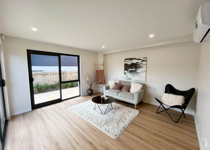  at 7/85 Jaemont Avenue, Te Atatu South, Waitakere City, Auckland