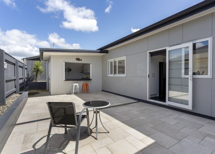  at 5 Butler Place, Fitzherbert, Palmerston North