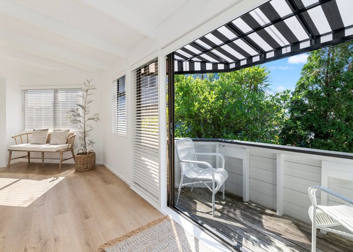 For sale 19 Zita Avenue, Matakatia Bay, Rodney, Auckland homes.co.nz