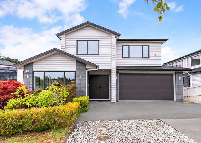  at 92 Admirals Court Drive, Greenhithe, North Shore City, Auckland