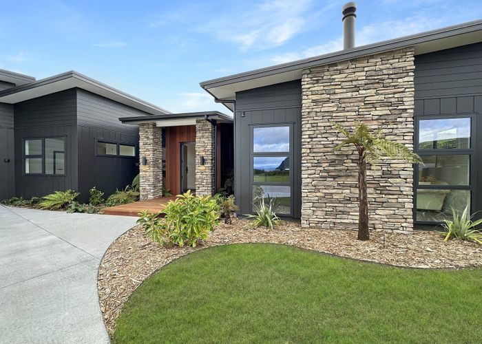 at 8 Broadleaf Way, Kinloch, Taupo, Waikato