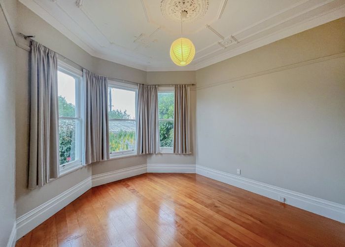  at 41 Clonbern Road, Remuera, Auckland