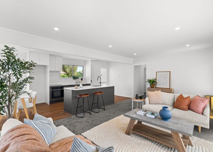  at 31 Denniston Crescent, Redwood, Christchurch City, Canterbury