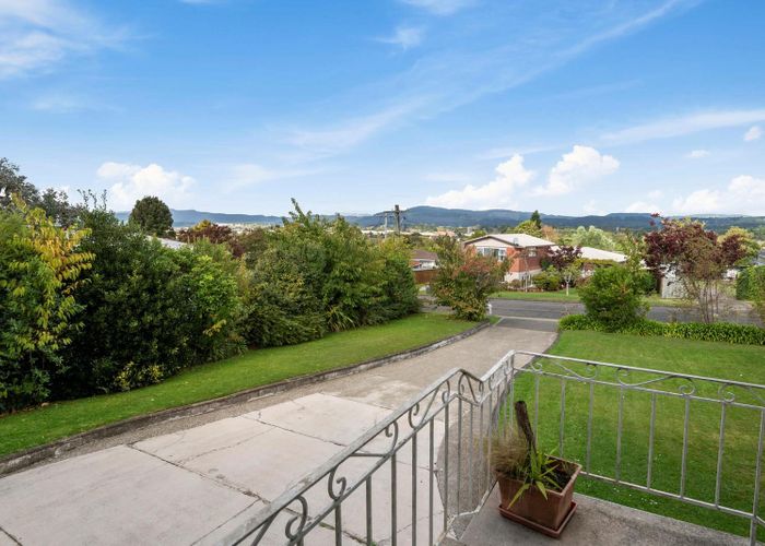  at 3 Inverness Road, Western Heights, Rotorua