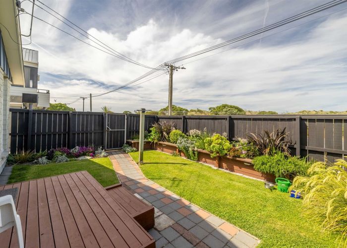  at 1/528 Marine Parade, South New Brighton, Christchurch