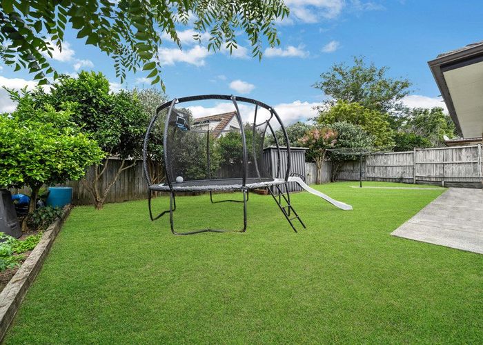  at 12 Avonglen Court, Wattle Downs, Manukau City, Auckland