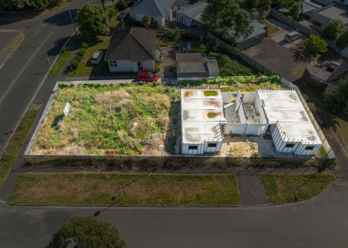  at 114 Holland Road, FAIRFIELD, HAMILTON