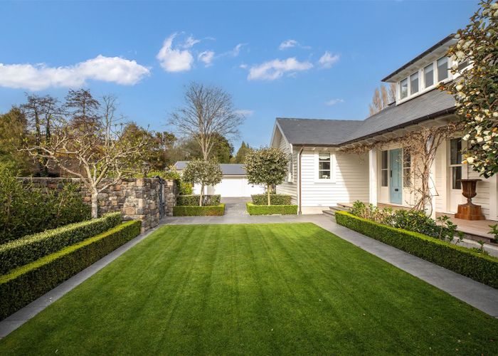 For sale 8 Wood Lane, Fendalton, Christchurch City, Canterbury