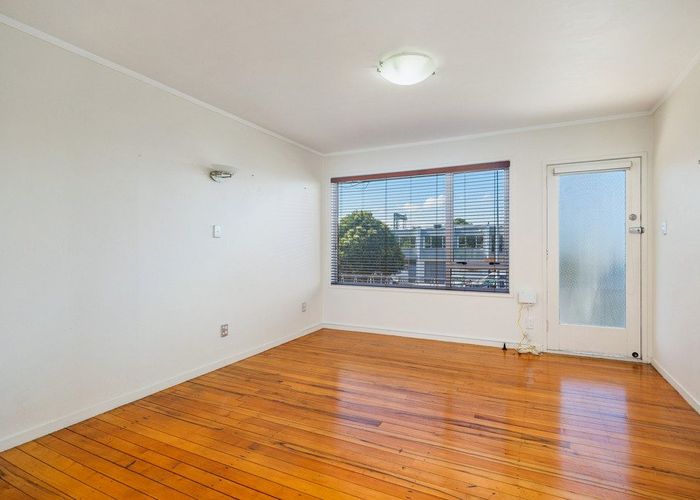  at 4/653 New North Road, St Lukes, Auckland City, Auckland