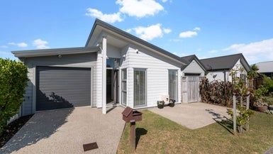  at 17 Barcliff Terrace, Gulf Harbour, Whangaparaoa