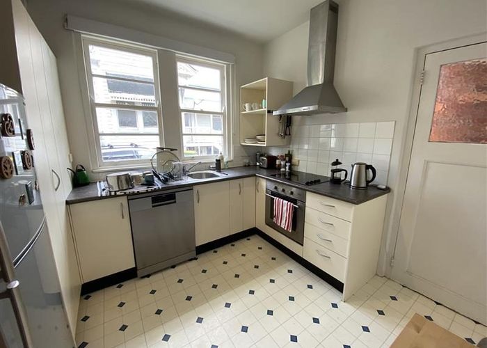  at 2/461 Mount Eden Road, Mount Eden, Auckland City, Auckland