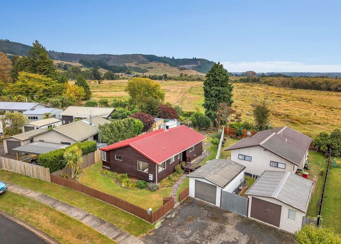  at 37B Aquarius Drive, Kawaha Point, Rotorua, Bay Of Plenty